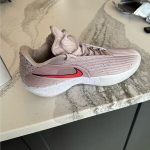 Nike GT 3 Turbo. NEW w box. Size 10 women’s (8.5 men’s) Platinum Violet/Crimson